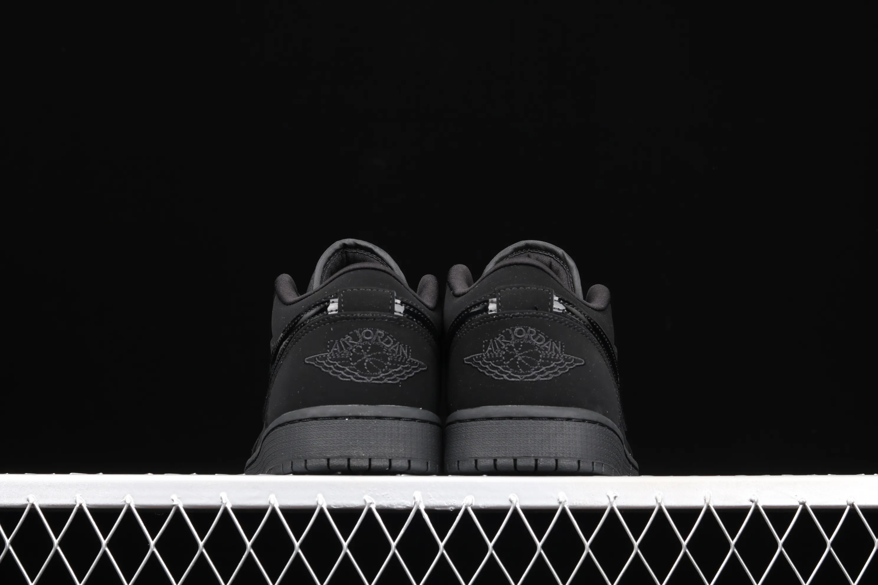All categories Air Jordan Jordan series basketball shoes Air Jordan 1 Low Air Jordan 1 Low AJ1 Joe 1 low-top cultural and leisure sports sneakers 553558-056